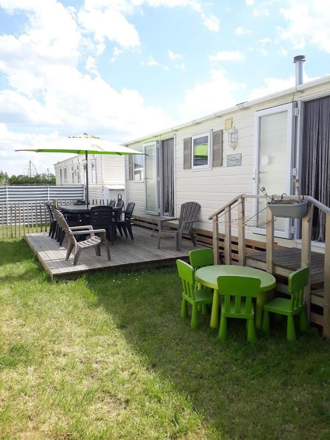 Luxe vakantiechalet met omheinde tuin Bredene 6pers  Buitenkant foto